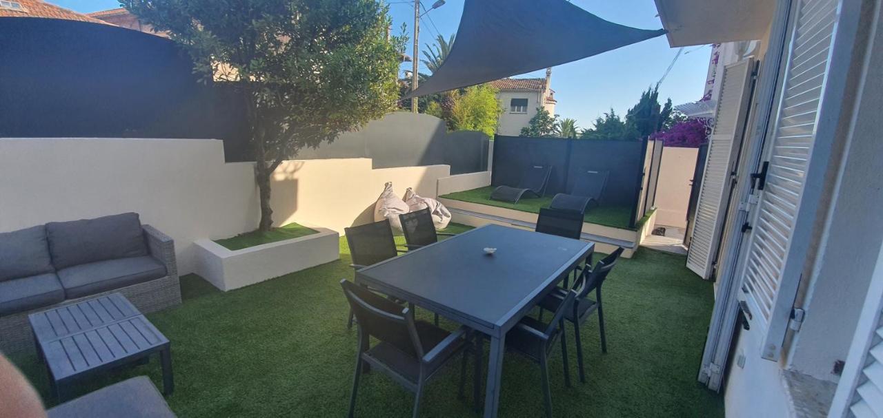 Holiday home L Ensoleillee Maison 2 Chambres-private House *